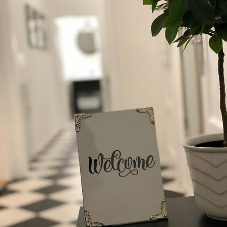 Margareta Apartman Pécs Exteriör bild