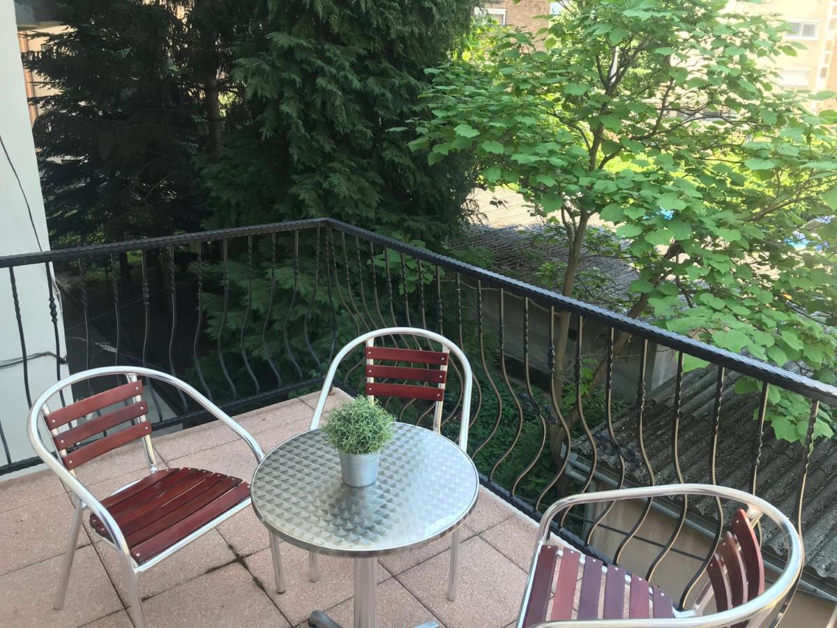 Margareta Apartman Pécs Exteriör bild