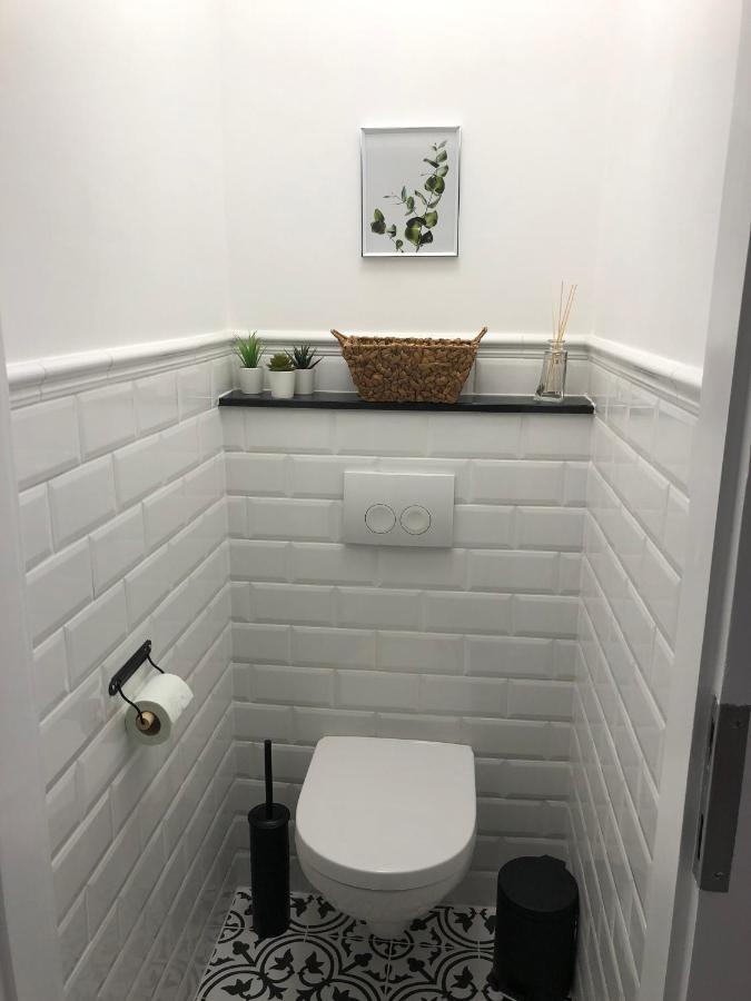 Margareta Apartman Pécs Exteriör bild